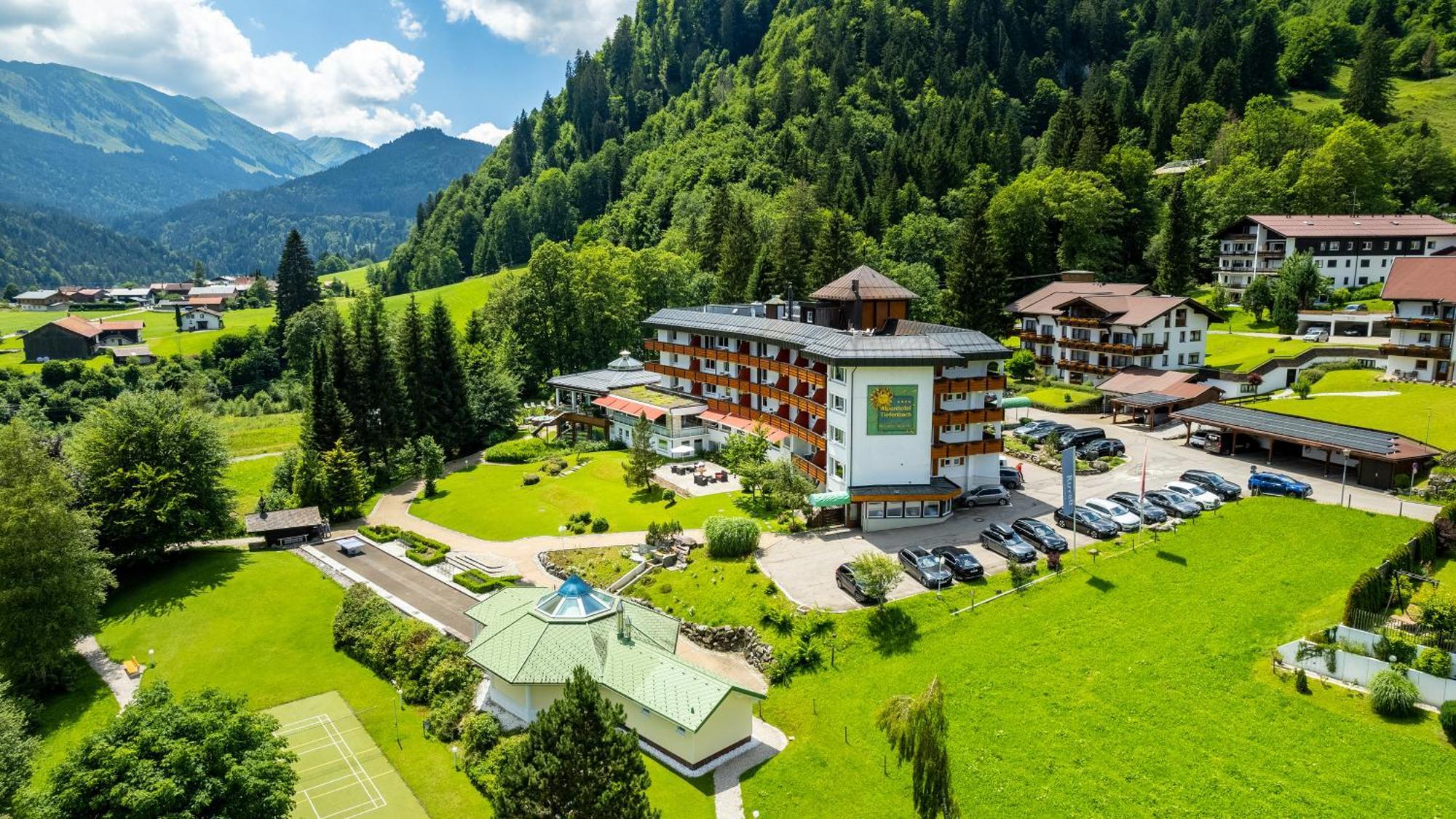 Alpenhotel Oberstdorf - Ein Rovell Hotel מראה חיצוני תמונה